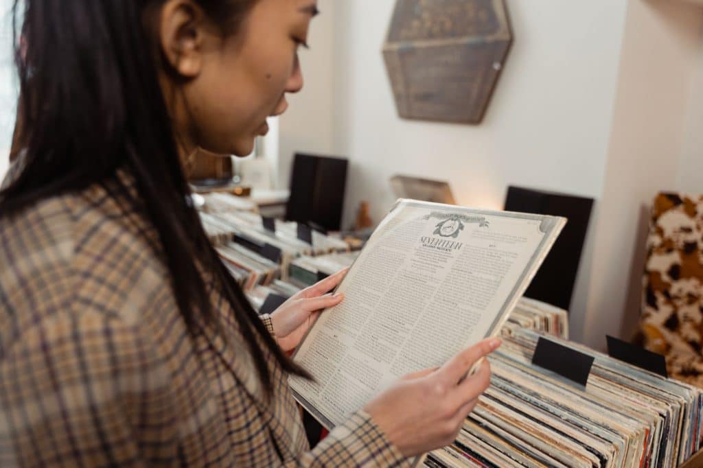 Pourquoi le vinyle revient en force malgré le streaming